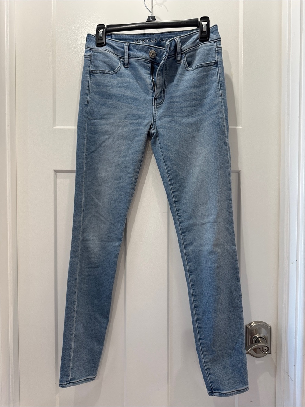 American Eagle Outfitters Light Wash Skinny Jeans Super Stretch Size 4 Regular